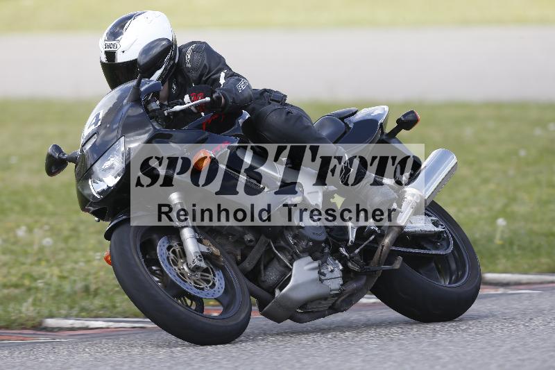 Archiv-2025/09 22.04.2025 Cornu Master School ADR/gruen-vert/14